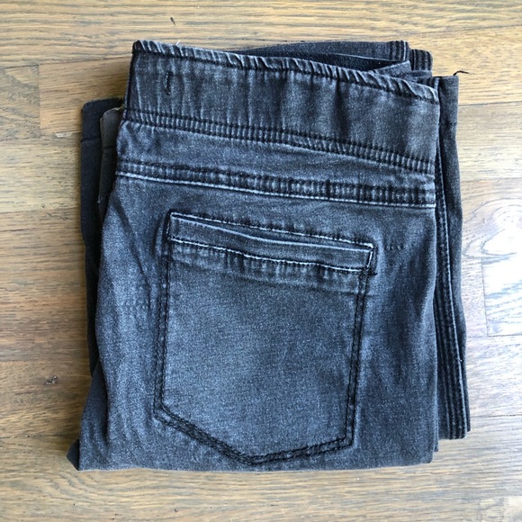 Free People Denim - Free People Black Bell Bottom Jeans - Size 28